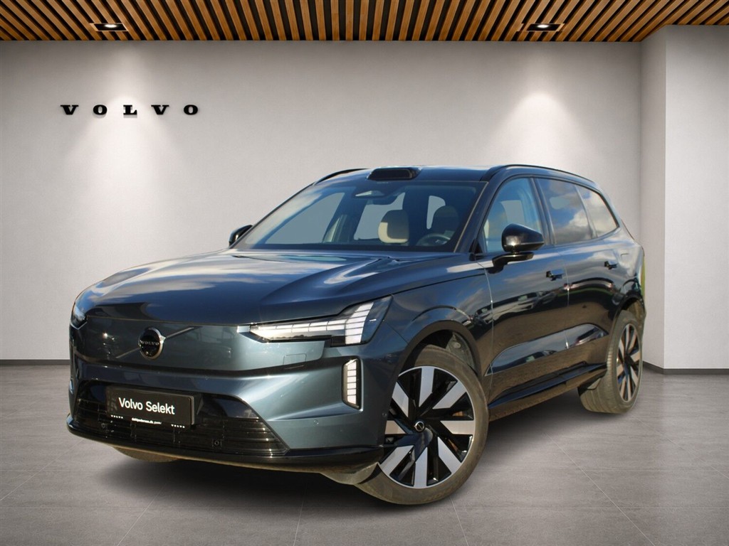 Volvo EX90 