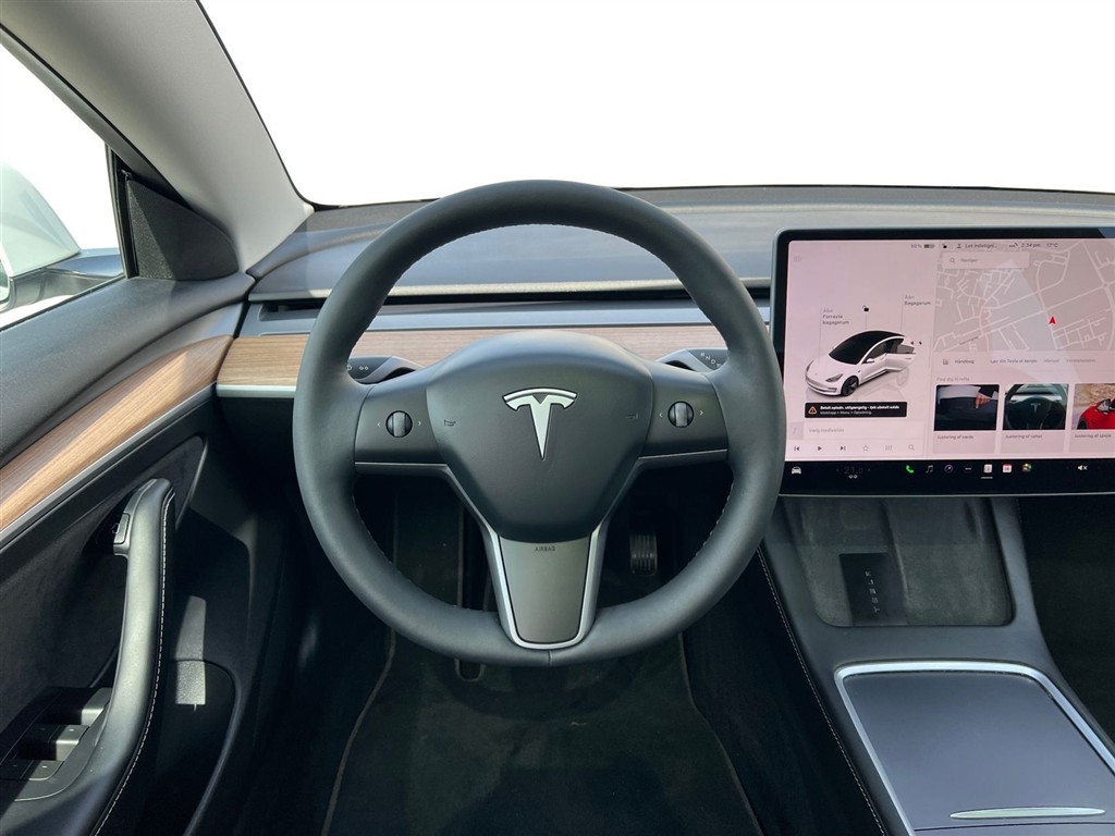 Tesla Model 3 Standard Range Plus billede 9