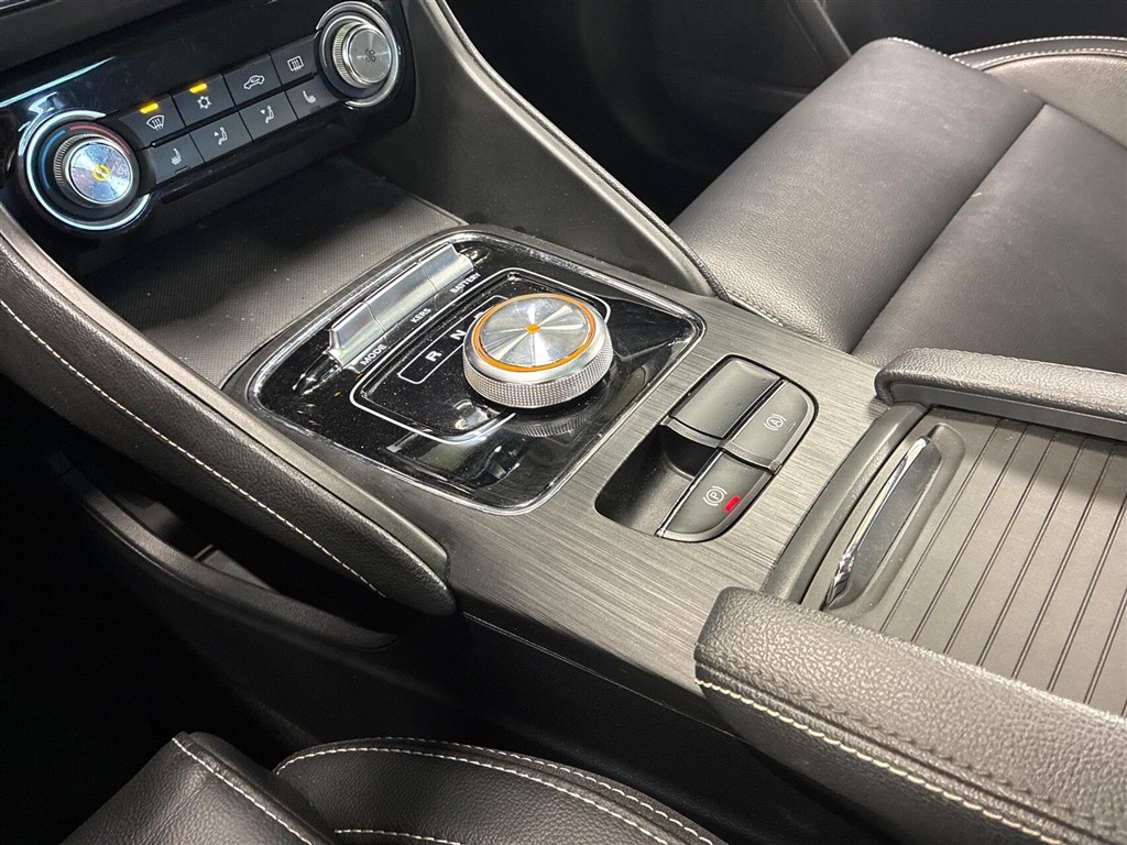 MG ZS EV Luxury billede 7