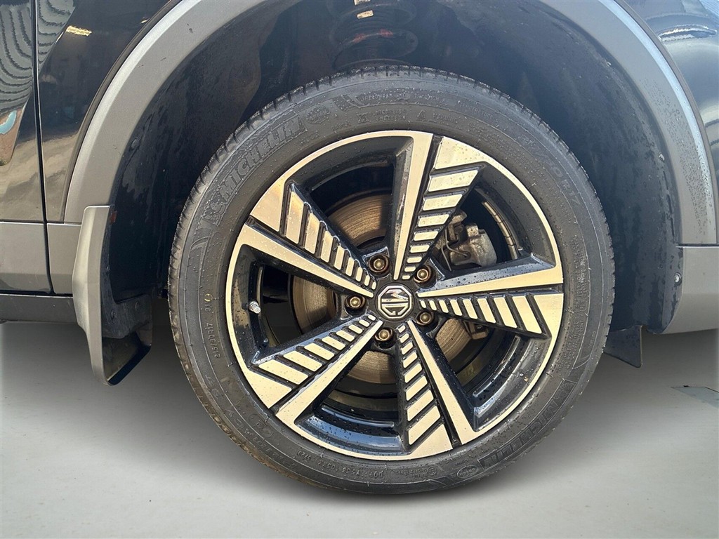 MG ZS EV Luxury billede 21
