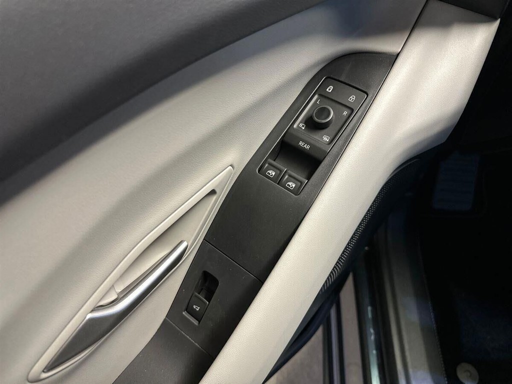 Ford Explorer UR Premium billede 13