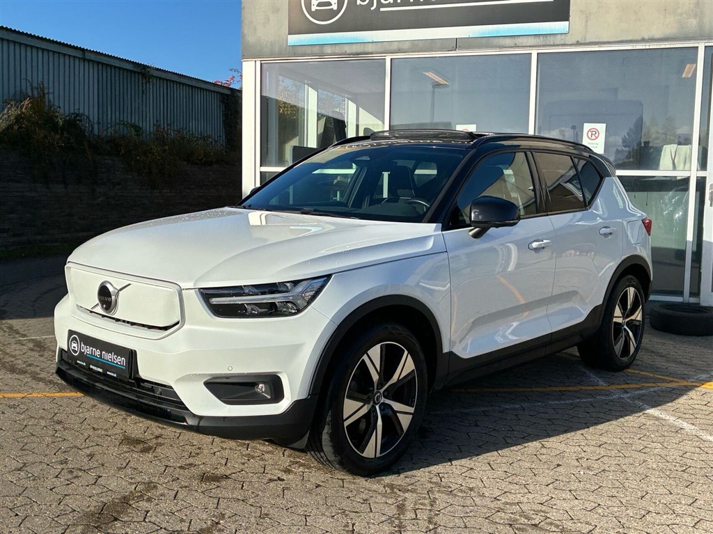 Volvo XC40 Plus