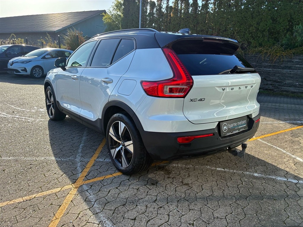 Volvo XC40 Plus billede 2