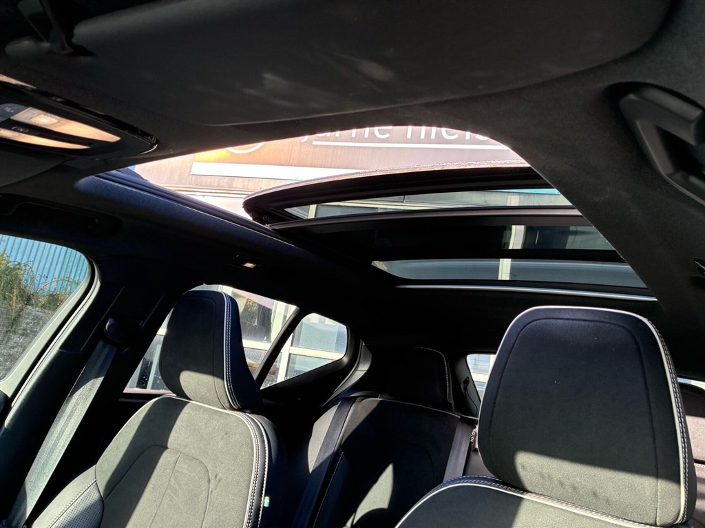 Volvo XC40 Plus billede 5