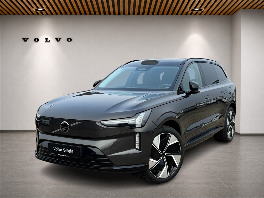 Volvo EX90 