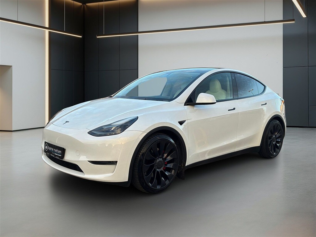Tesla Model Y Performance