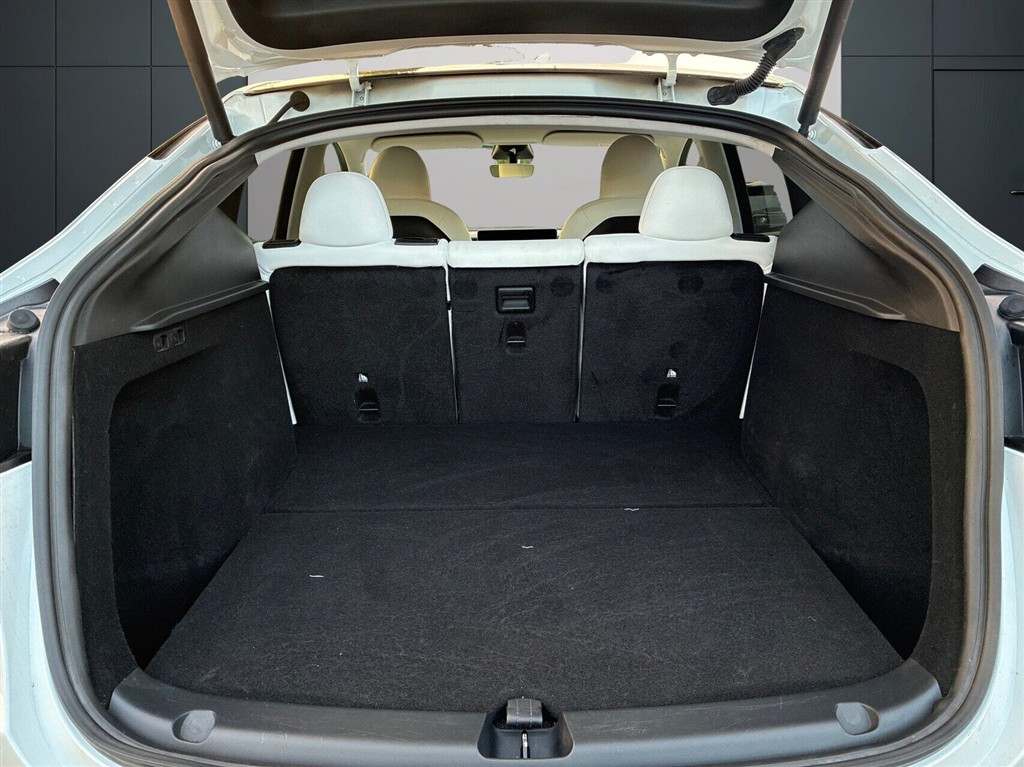 Tesla Model Y Performance billede 8