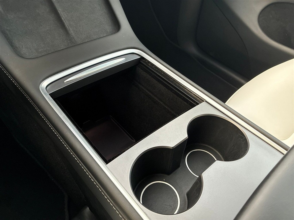 Tesla Model Y Performance billede 18