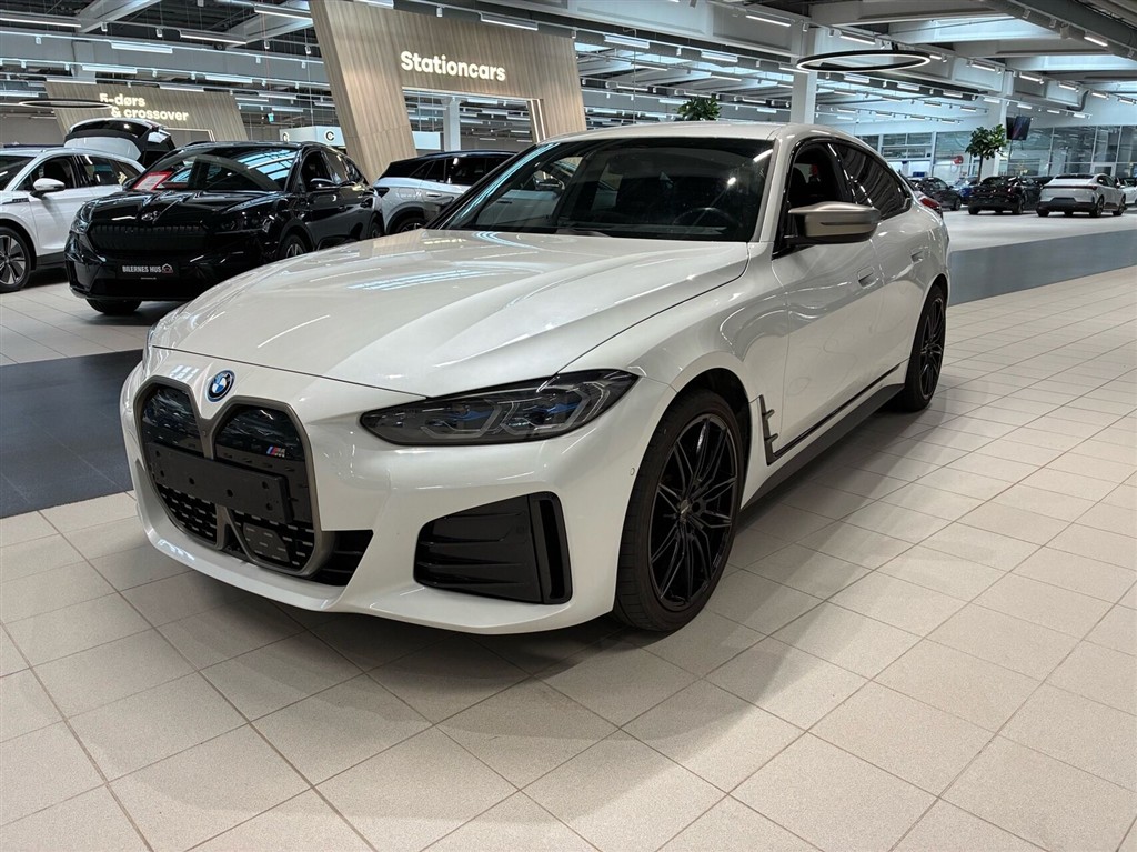 BMW i4 Fully Charged