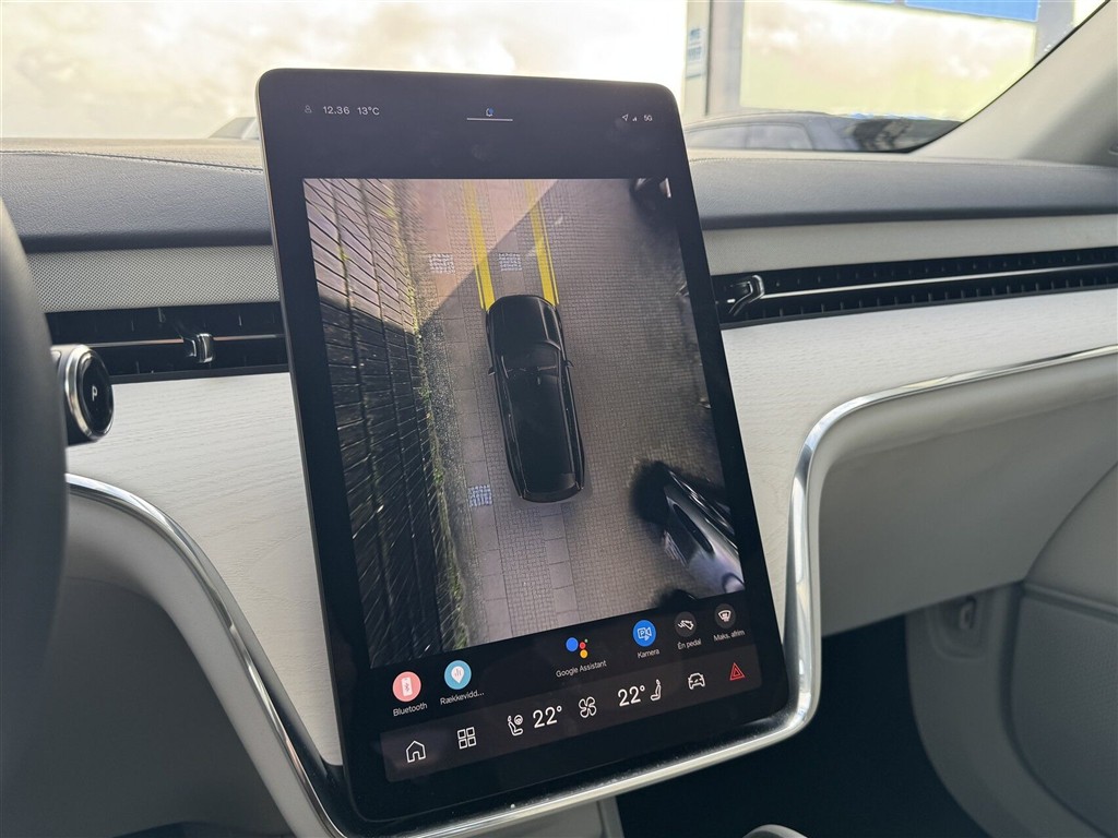 generic.car generic.image 10