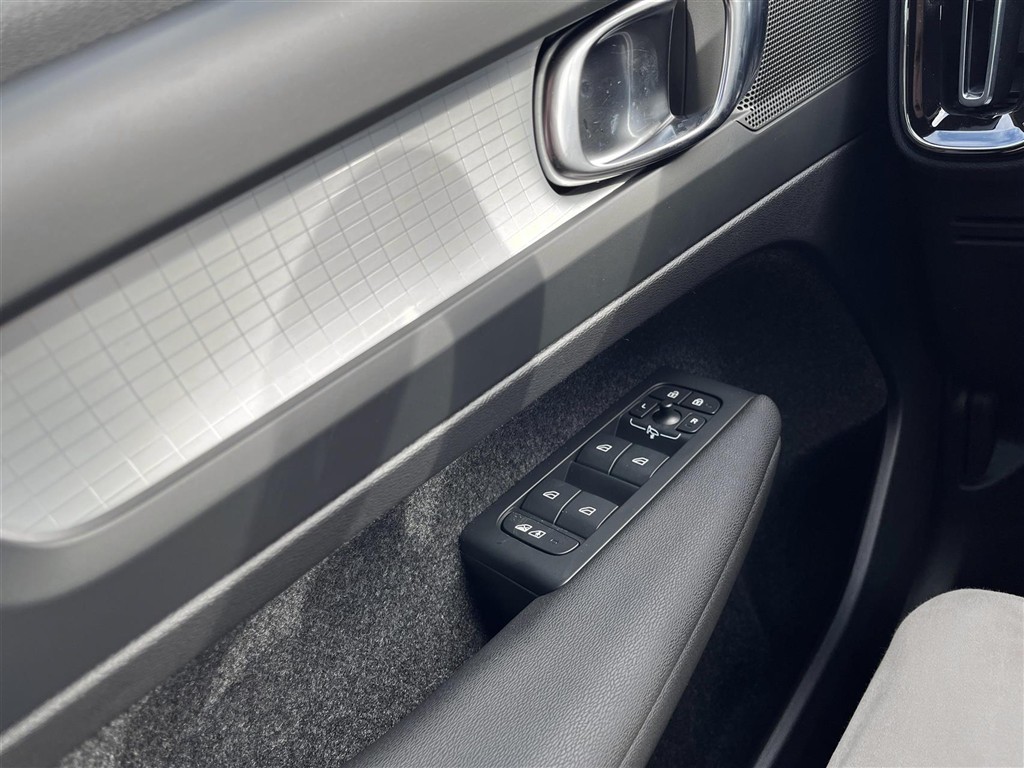 Volvo XC40 Core billede 14