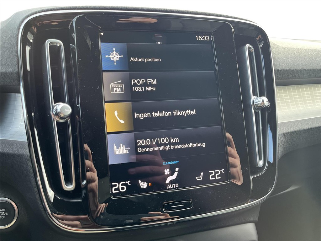Volvo XC40 Core billede 16