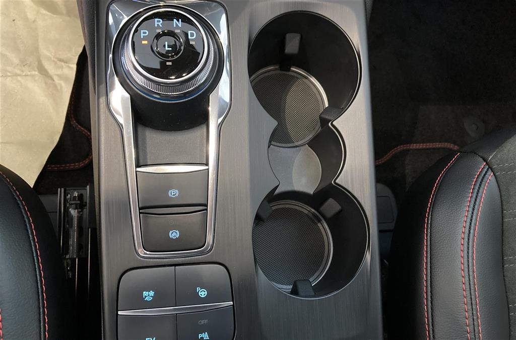 Ford Kuga ST-Line X billede 12